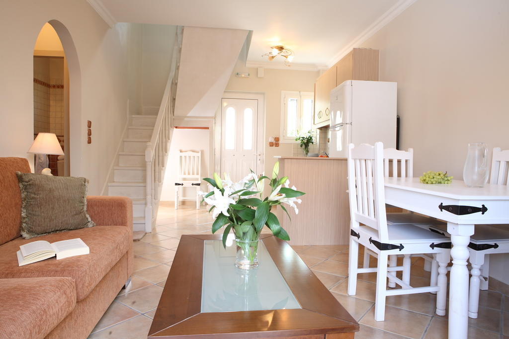 Le Torri Villas By Nidri Holiday Villas Экстерьер фото