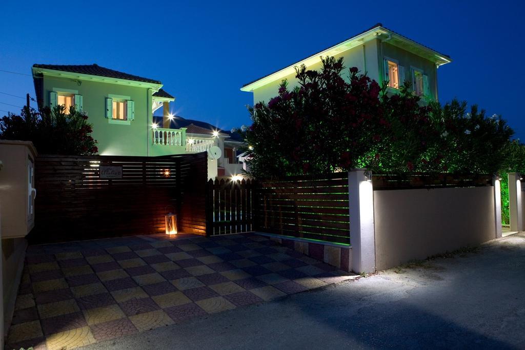 Le Torri Villas By Nidri Holiday Villas Экстерьер фото